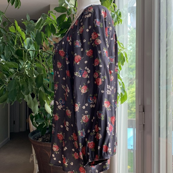 American Eagle Outfitters Tie Neck Top Size XL - Picture 5 of 11